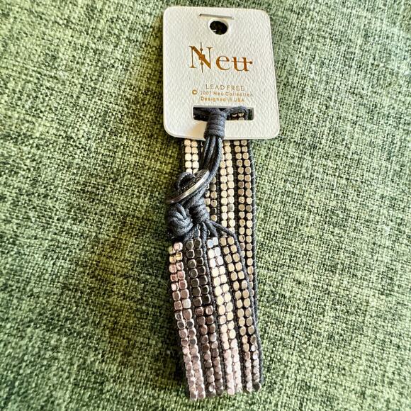 Marlyn Schiff Metal Beaded Woven Cuff Bracelet Silver Bronze Toned Two Toned NEW - Picture 3 of 6